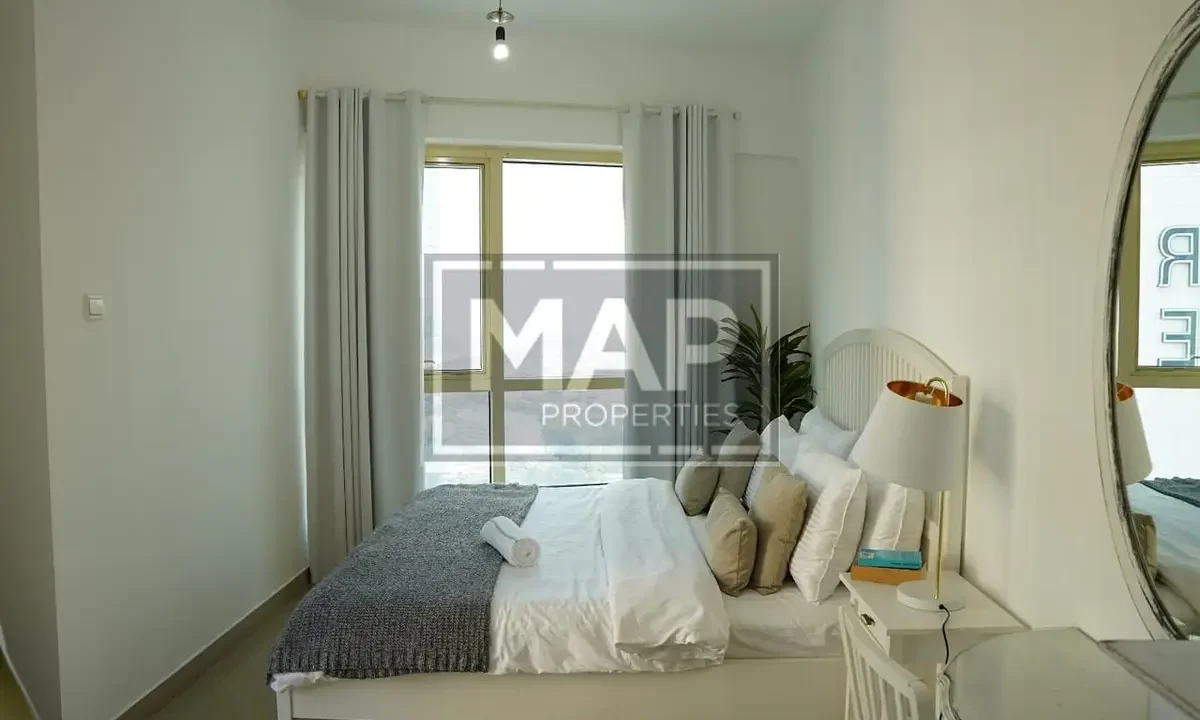 Apartment for Rent Full lake view Close to DMCC Metro JLT